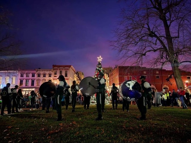 Image of Candlelight: Christmas in the Capital by Jenny Carano from Frankfort
